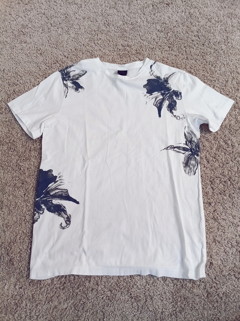 H&M White Short Sleeve Tee with Black Floral Accents
